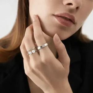 Conjunto Anéis Dourados Femininos Ajustáveis Moda - Imagem 4