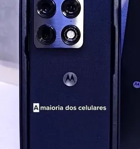 Smartphone Motorola Signature 5G - 512GB 24gb (12gb Ram + 12gb Ram Boost), 3 cameras 50MP Sony Lytia e Zoom 100x, Tela 1.5K extreme Amoled 165hz - Preto - Imagem 2