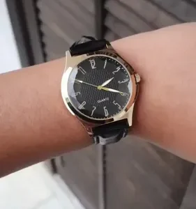 Relógio Feminino Em Couro Luxo Moda Colar E Brincos Original - Imagem 3
