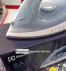 Ferro de Passar Seco e Vapor Electrolux Efficient Base antiaderente Vapor Vertical Extra 1200W de Potência Cabo 1,35m ESI10 - Imagem 15