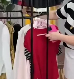Cabideiro Hexagonal Haste Dupla Com Rodízios Para Roupas - Imagem 2