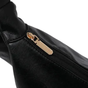 Bolsa Hobo Feminina Preta Couro Sintético Moderna Ajustável - Imagem 11